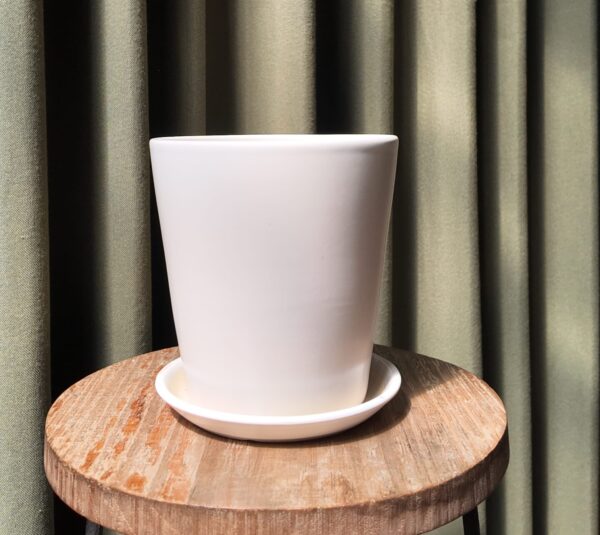 Maceta ceramica blanca mediana